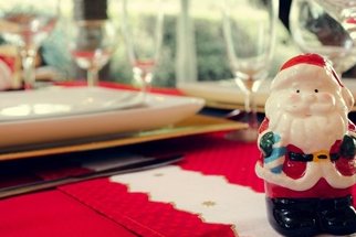 Un Moment de Convivialité : Partage d'un Repas festif